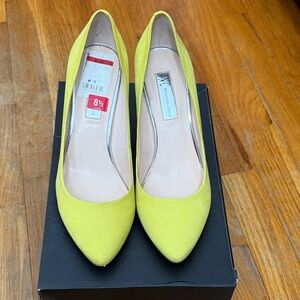 INC International Concepts Lime Yellow Pointed-Toe Pumps